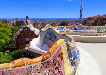 orange and blue inflatable ring