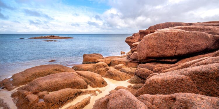 Affordable Beaches to Visit in Australia for Your Next Trip