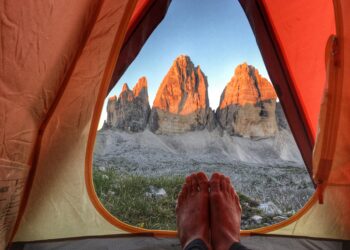 Best 3 Seasons Sleeping Bag + FAQ