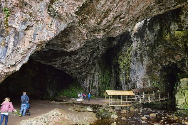 smoo-cave