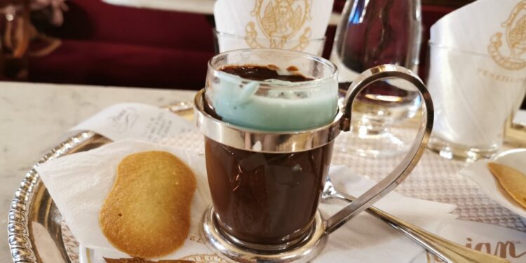 Frozen Florian - Cold coffee cream with whipped cream, €13.50