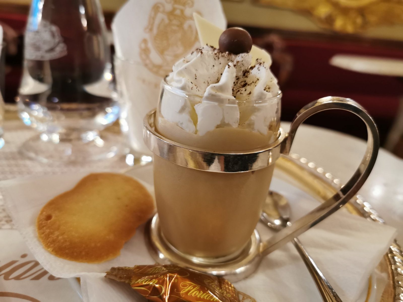 Frozen Florian - Cold coffee cream with whipped cream, €13.50