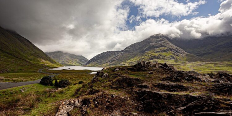 9 Most Beautiful & Best Driving Routes in Ireland