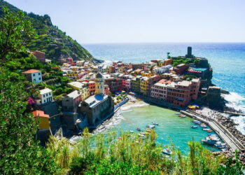 Best Day Trips From Genoa – Portofino, Cinque Terre & Corsica