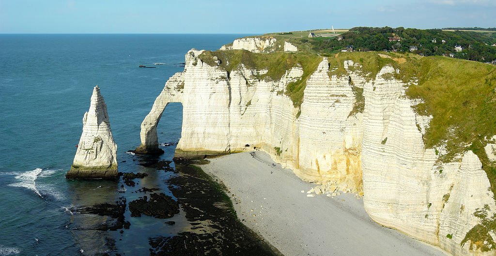 Etretat Wikimedia commons