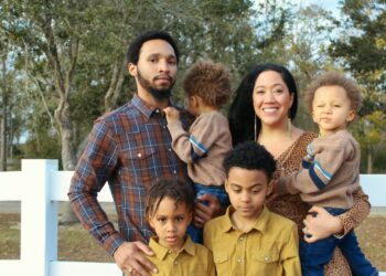 3 Main Travel Tips For Large Families