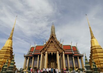 4 Famous Bangkok Temples You Should Visit