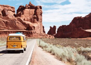 4 Ways to Maintain Your Health When You’re Always on The Road
