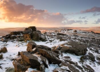5 Best Winter Walks In The UK: Mountain Walking to Seaside Strolls