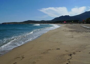 Corsica Vs Sardinia: Beaches & Food