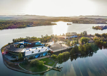 Exploring Acton a Leafy Suburb of Canberra