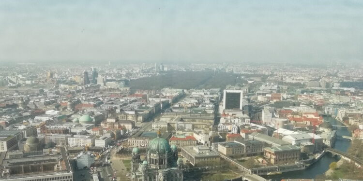 (Photos) Berlin’s TV Tower Revolving Restaurant Review: Is The View Worth It?