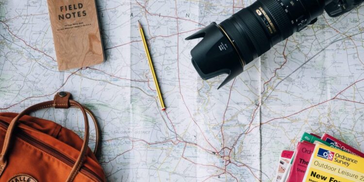 10 best apps that will save you some bucks while traveling