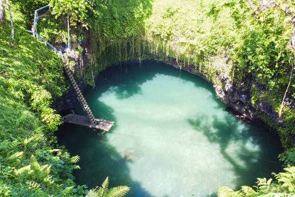 To Sua Ocean Trench, Samoa