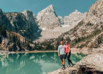 Ashley – Ashley On The Move