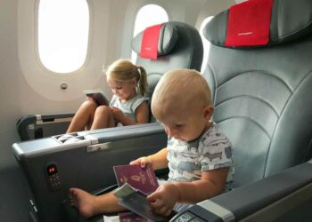 How to Entertain a Toddler on a Plane?
