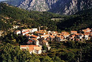 English: The town of Ghisoni, Corse, France.