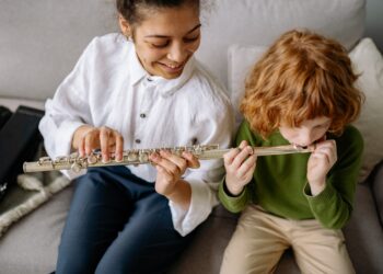 Traveling With Kids: 7 Ways to Keep Them Entertained